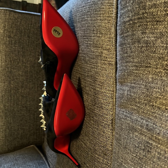 NWT Christian Louboutin Firmamma Suede Spike Red Sole Booties Black Ankle Boot - Picture 2 of 3